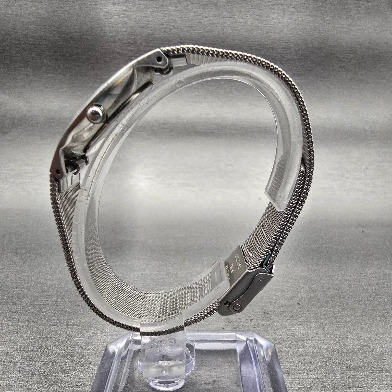 Skagen Watch Women 29mm Silver Dial Silver Tone Round Mesh Band 233SSS New Batt6