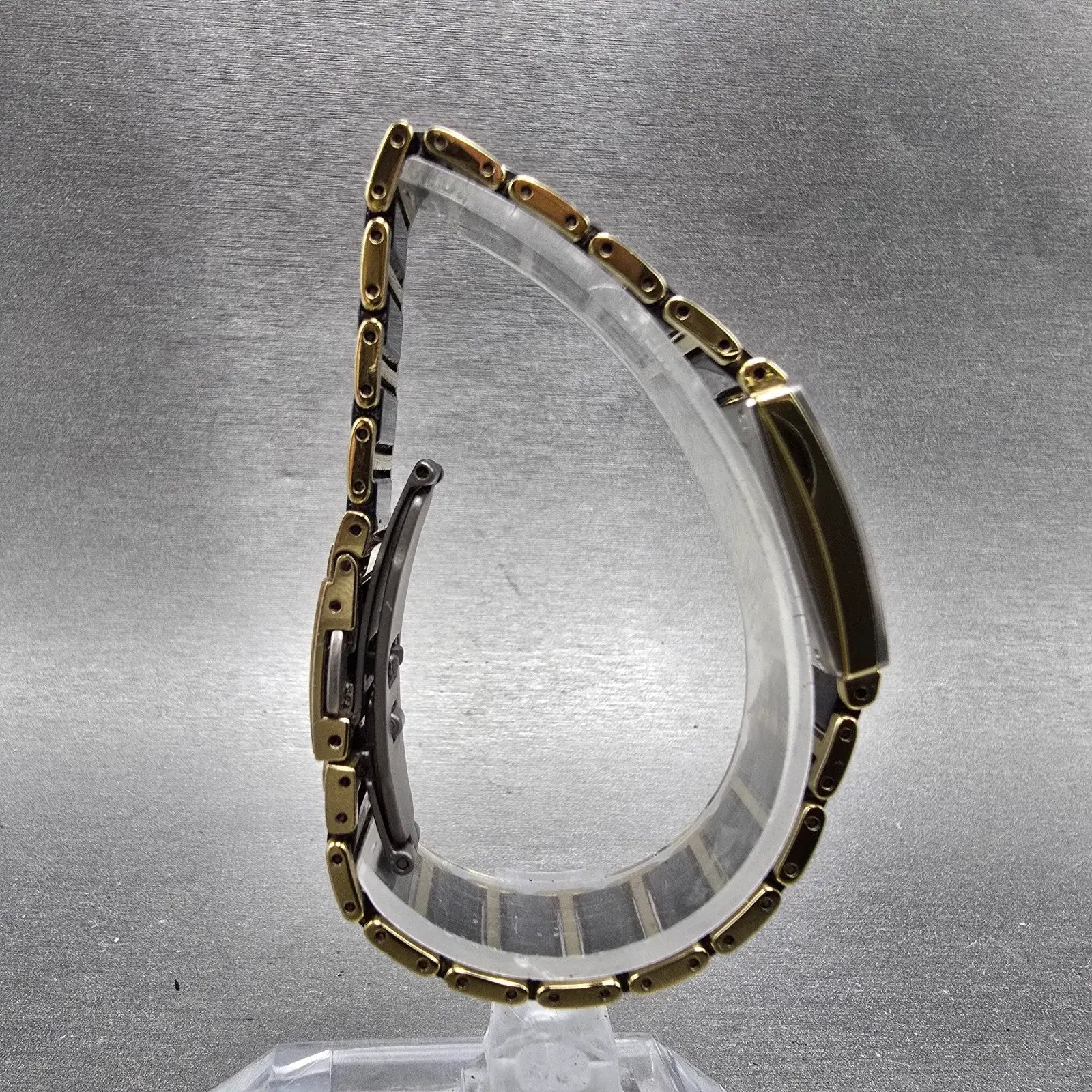 Rado Diastar Tank Watch Women 18mm Black Dial Black & Gold Tone 153.0383.3 Runs8