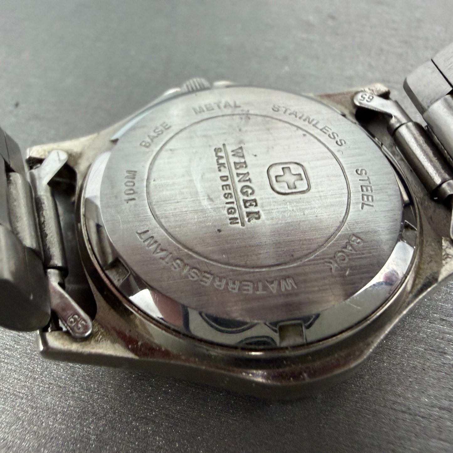 Wenger Watch Men 36mm White Dial Silver Tone Date Round PARTS Vintage10