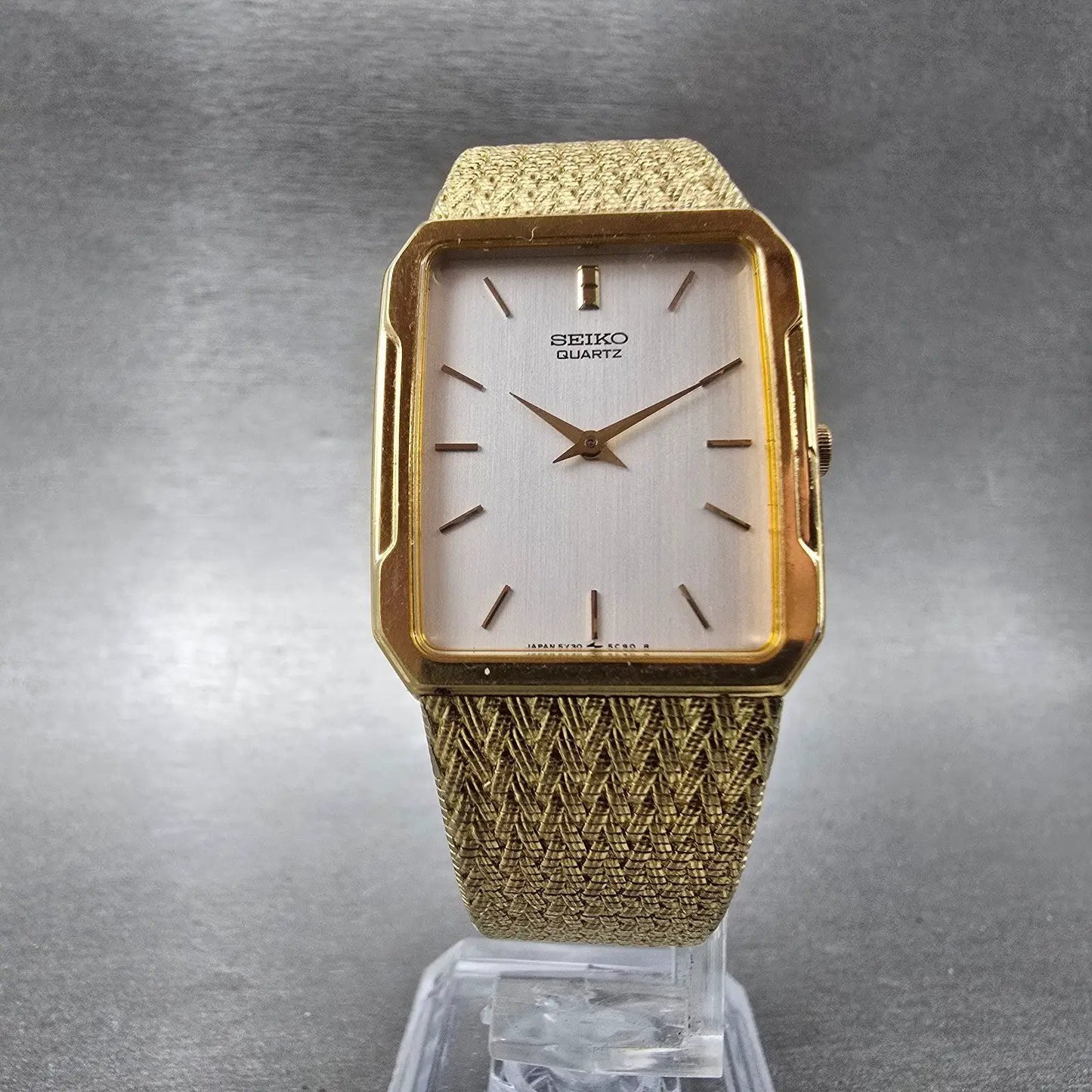 Seiko Tank Watch Men 25mm Silver Dial Gold Tone Rectangle 5Y30-5B49 New Battery5