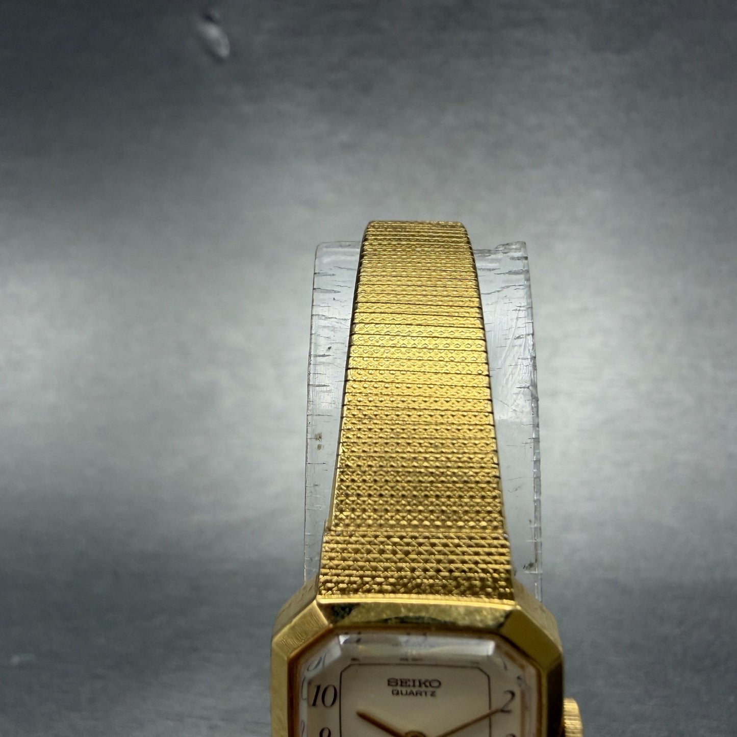 Seiko Watch Women 17mm Cream Dial Gold Tone Octagon 4N00-5139 New Batt Vintage4