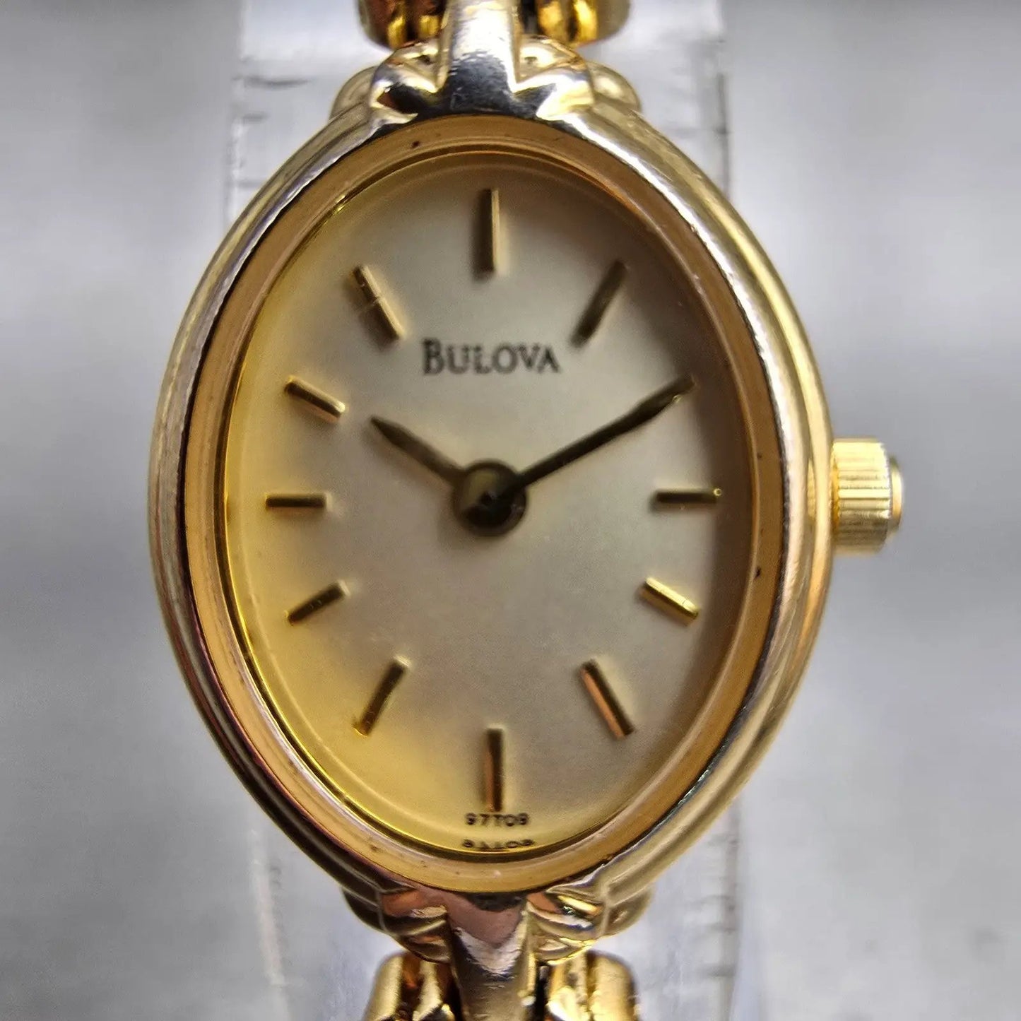 Bulova Watch Women 17mm Champagne Dial Gold Tone Oval 97T09 New Battery1