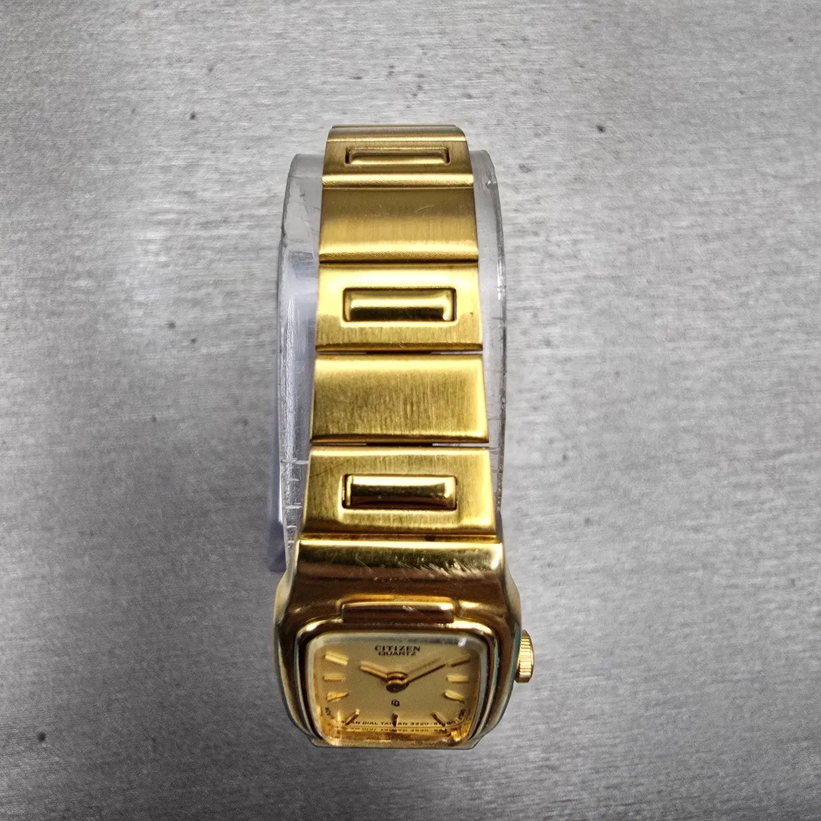 Citizen CQ Watch Women 17mm Champagne Dial Gold Tone 3220-S60228 New Battery VTG4
