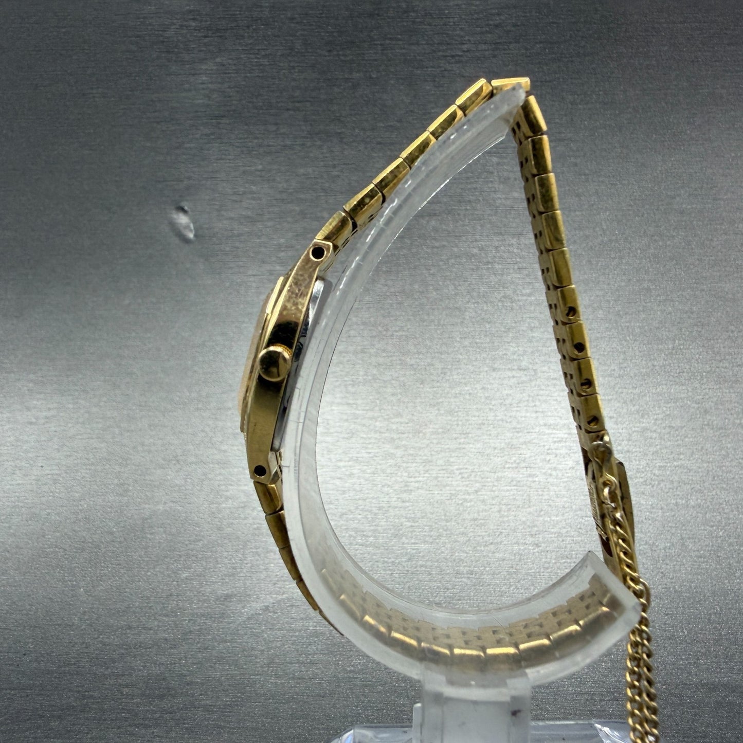 Seiko Watch Women 17mm Champagne Dial Gold Tone Rectangle 2C20-5749 New BatteryF6