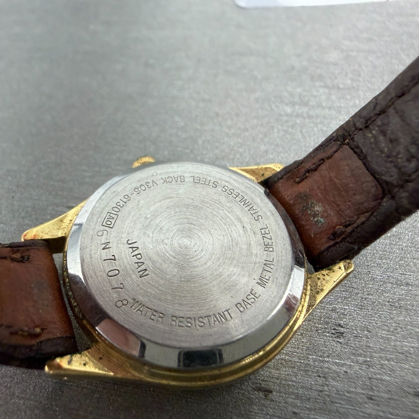 Seiko Alba Watch Women 25mm Cream Dail Gold Tone Round V306-6130 New Battery9