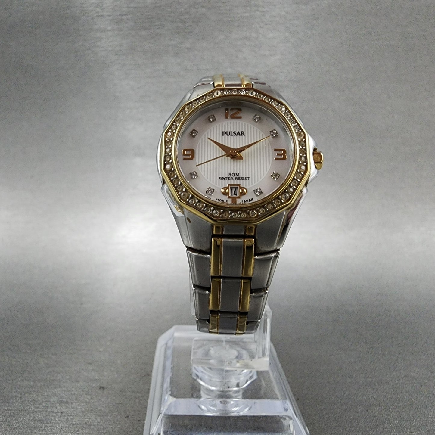 Seiko Pulsar Watch Women 27mm White Dial Two Tone Date VX82X488 New Battery5