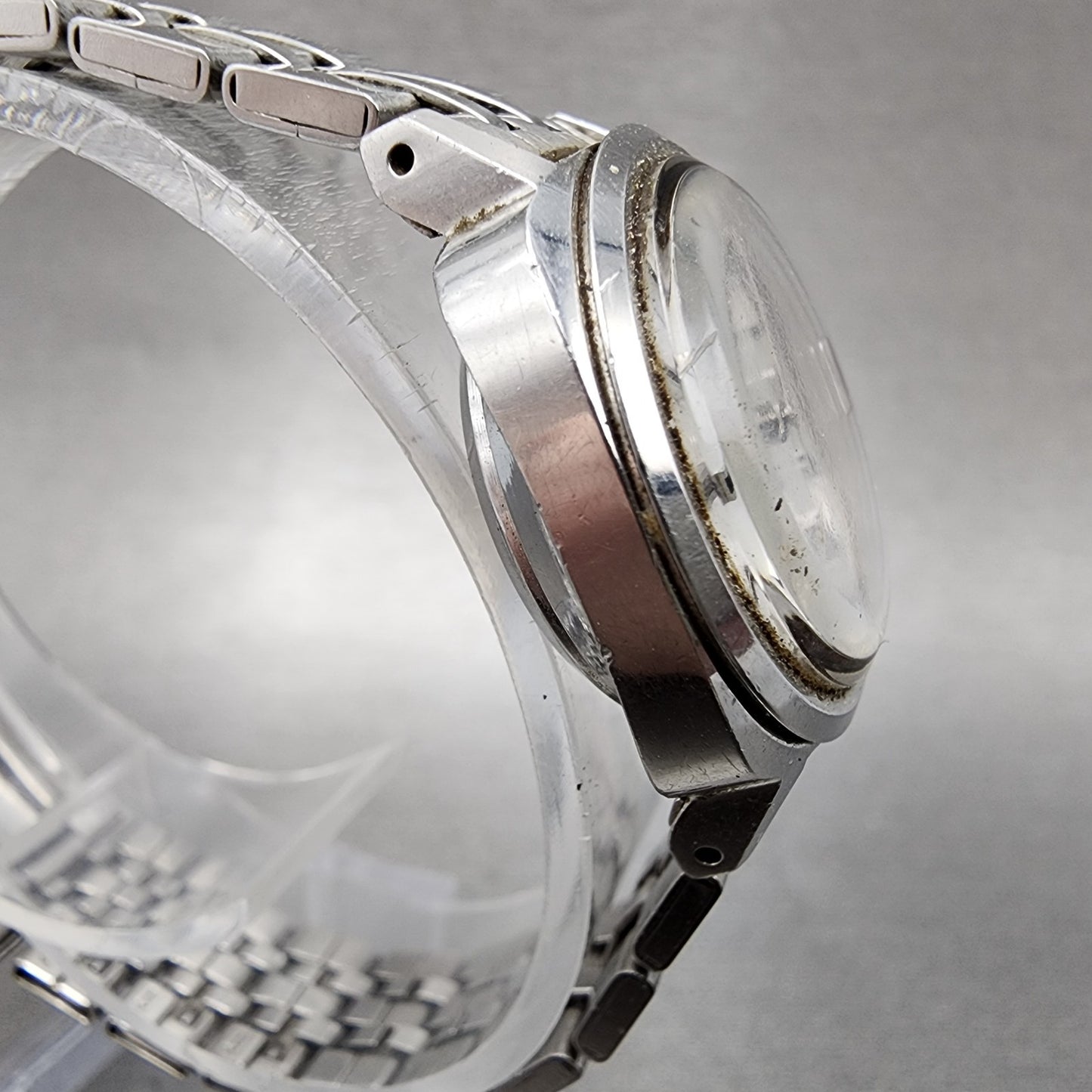 Seiko Matic Lady Watch Women 24mm White Dial Silver Tone date Round Runs VTG3