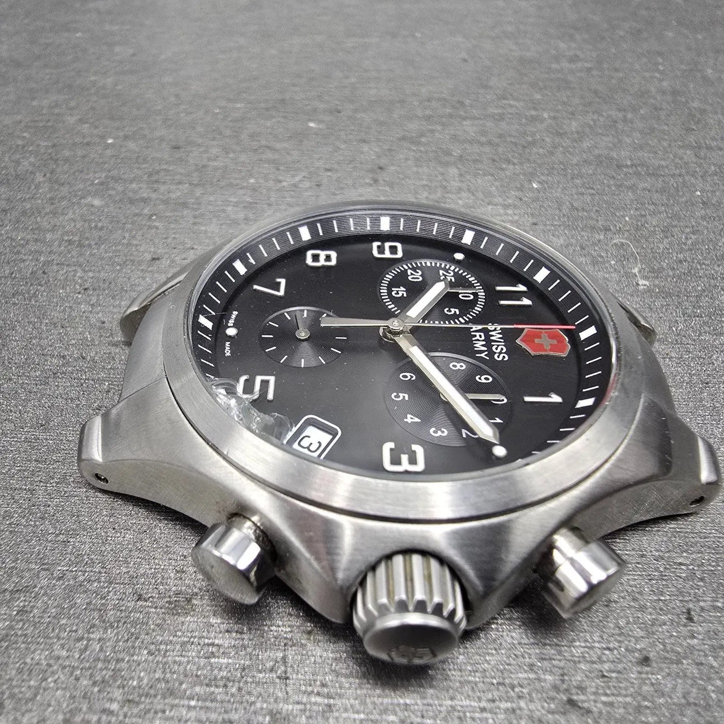 Swiss Army Base Camp Chronograph Watch Men 40mm Black Dial Steel 24722 New Batt5