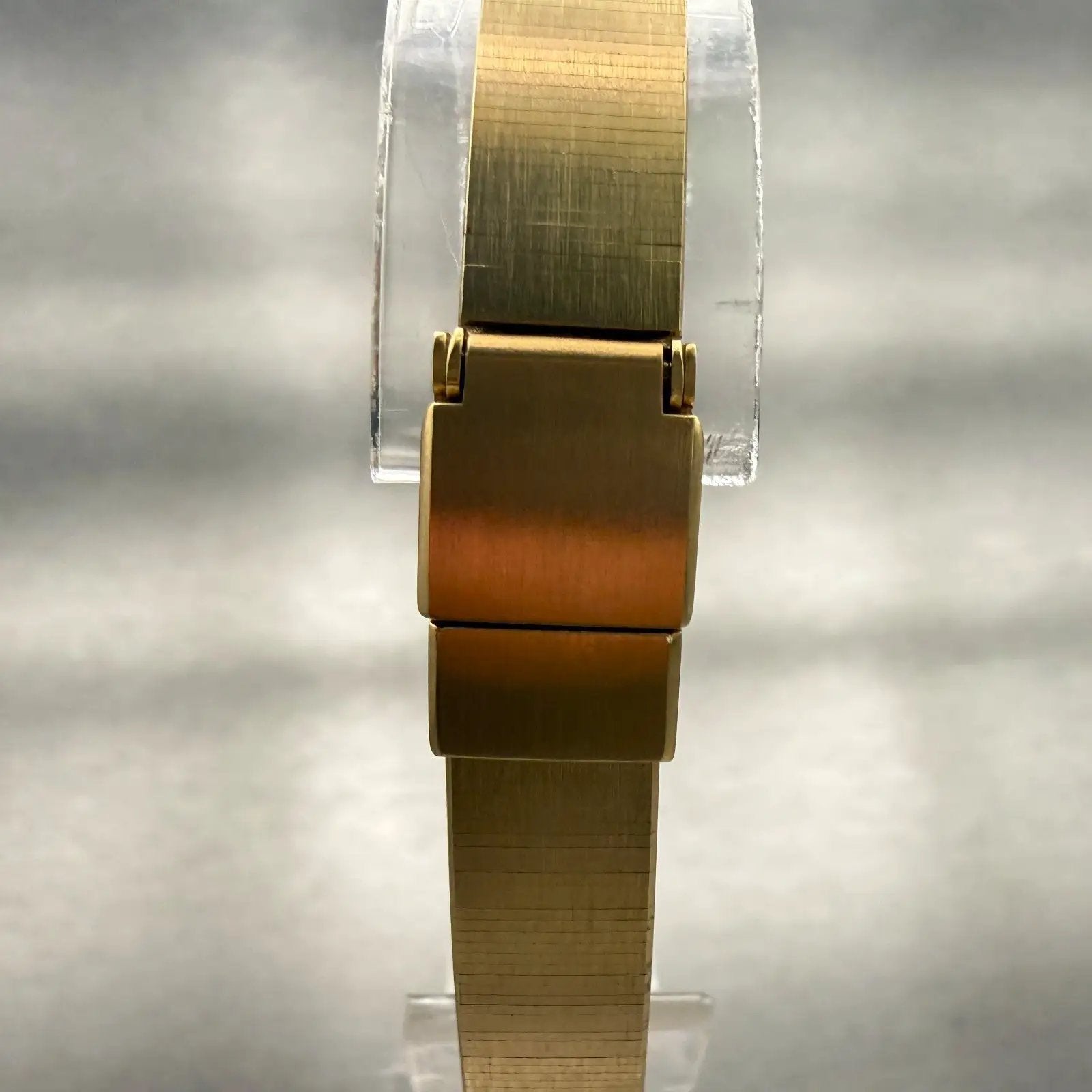 Seiko Watch Women 13mm Brown Dial Gold Tone Rectangle 1850-5039 New Battery VTG7