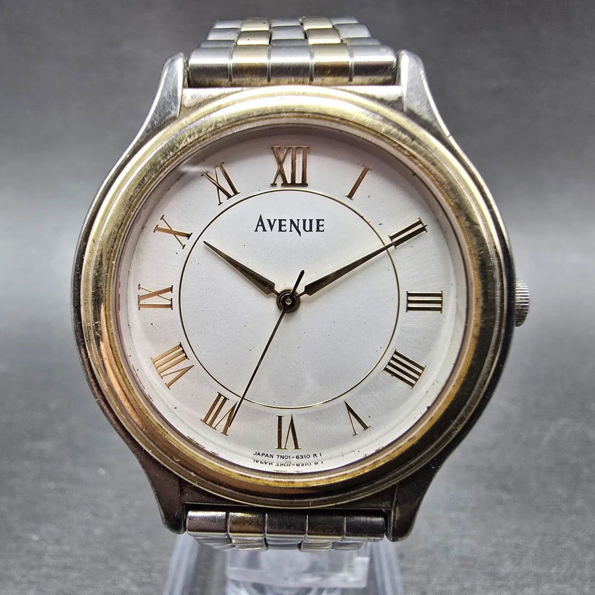 Seiko Avenue Watch Men 32 White Dial Two Tone Round 7N01-626A Bracelet PARTS0