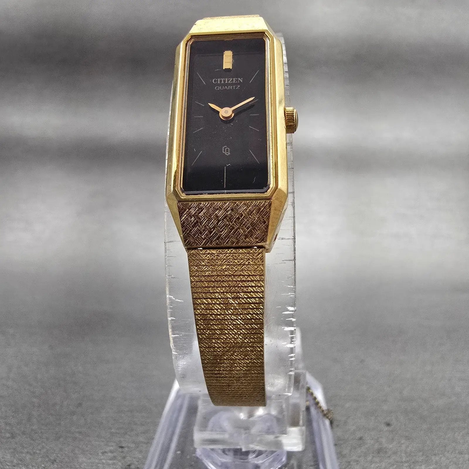 Citizen CQ Watch Women 13mm Black Dial Gold Tone Rectangle 2250-223373 New Batt5