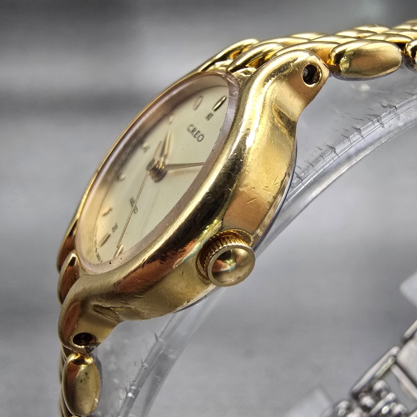 Seiko Creo Watch Women 22mm Champagne Dial Gold Tone Round 2P21-0250 New Battery2