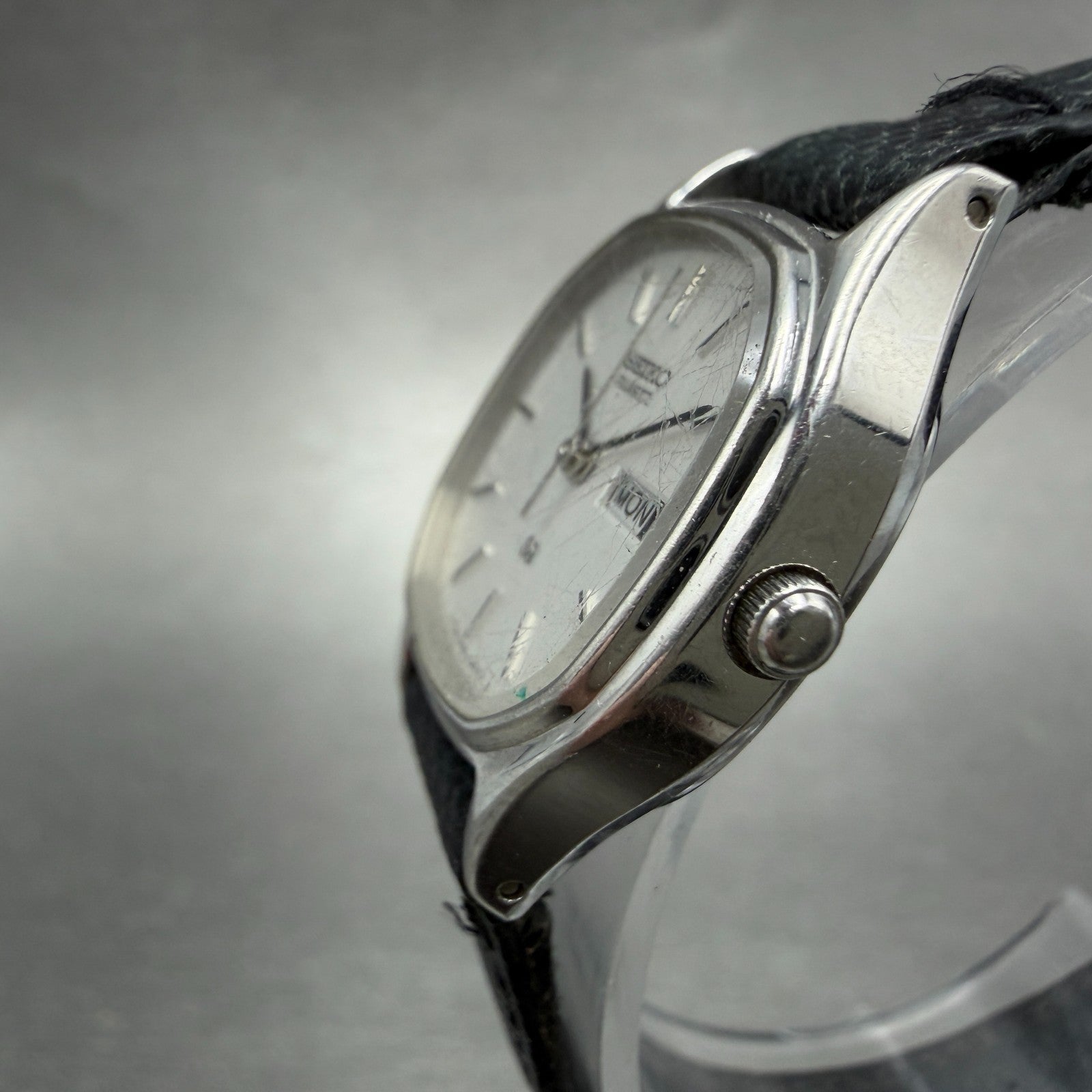Seiko SQ Watch Women 24mm Silver Dial Silver Tone Octagon 3423-5060 New Battery2