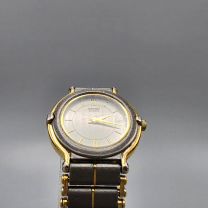 Vintage Seiko Watch Women Two Tone Gray Dial 24mm Round 2P20-001H New Battery