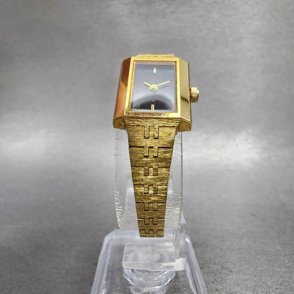 Citizen CQ Watch Women 17mm Black Dial Gold Tone Rectangle 3220 New Battery5