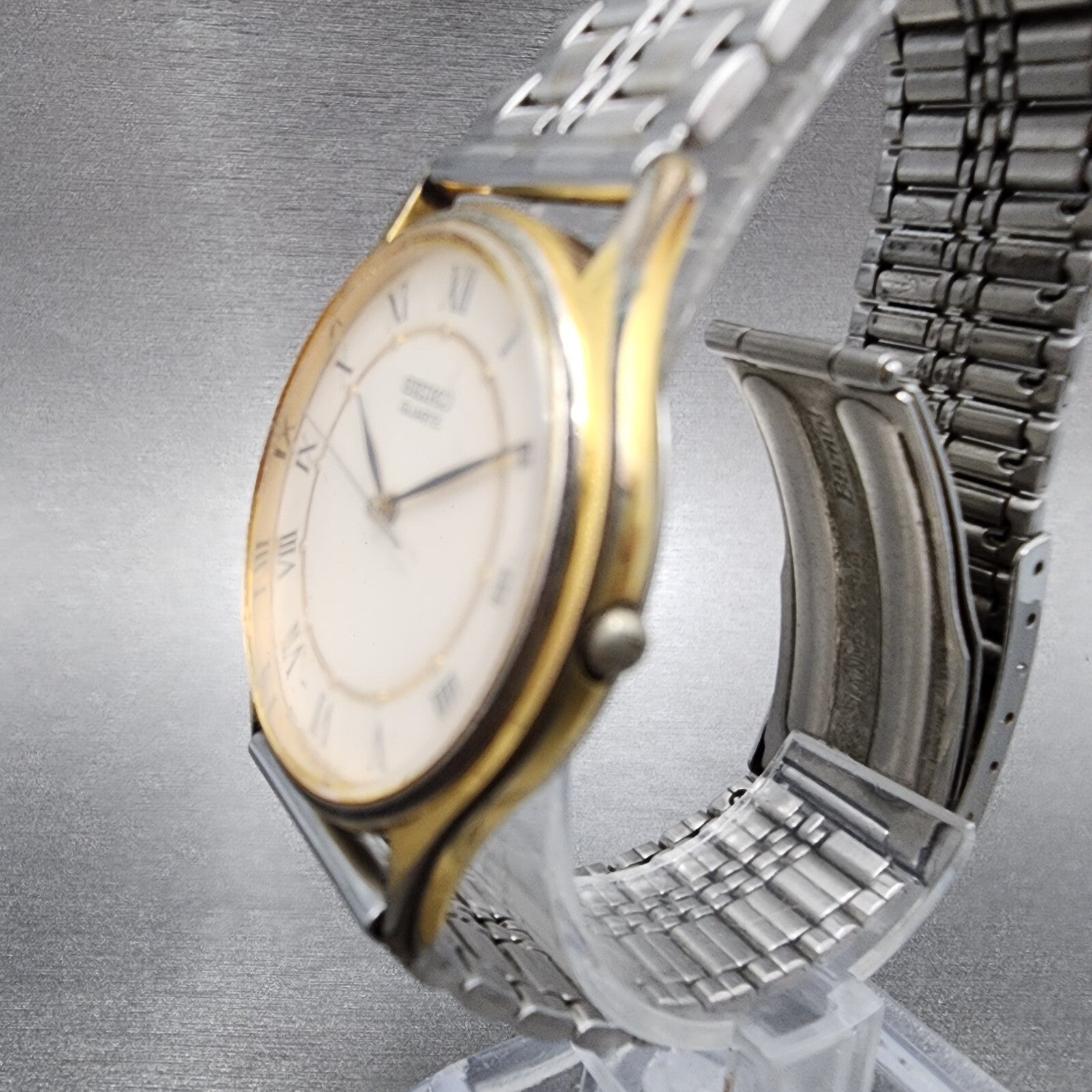 Seiko Watch Men 32mm White Dial Gold Tone Round 7N017041 New Battery VTG2