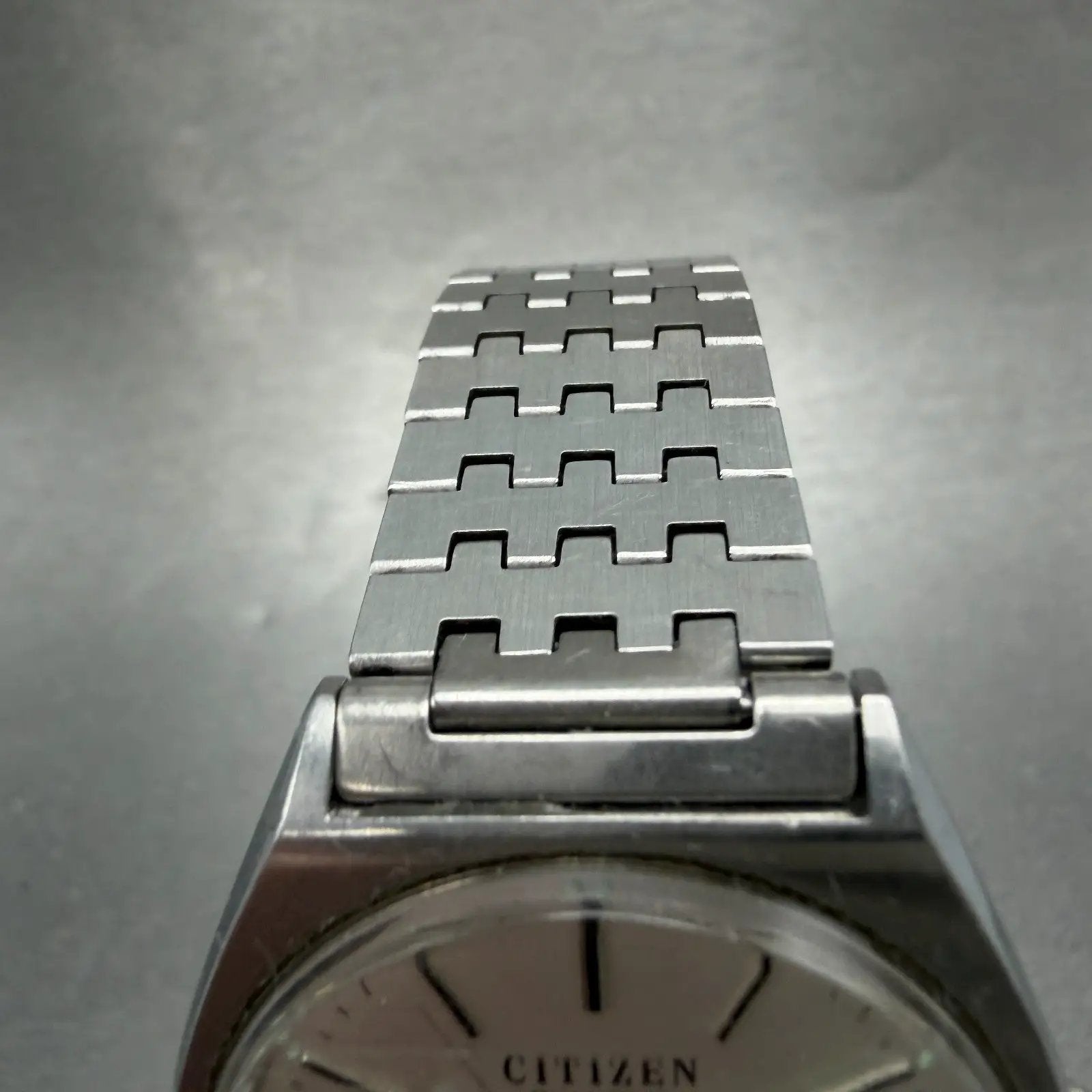 Citizen Seven Watch Men 35mm Silver Dial Silver Tone date 2110-942191 NewBattery4