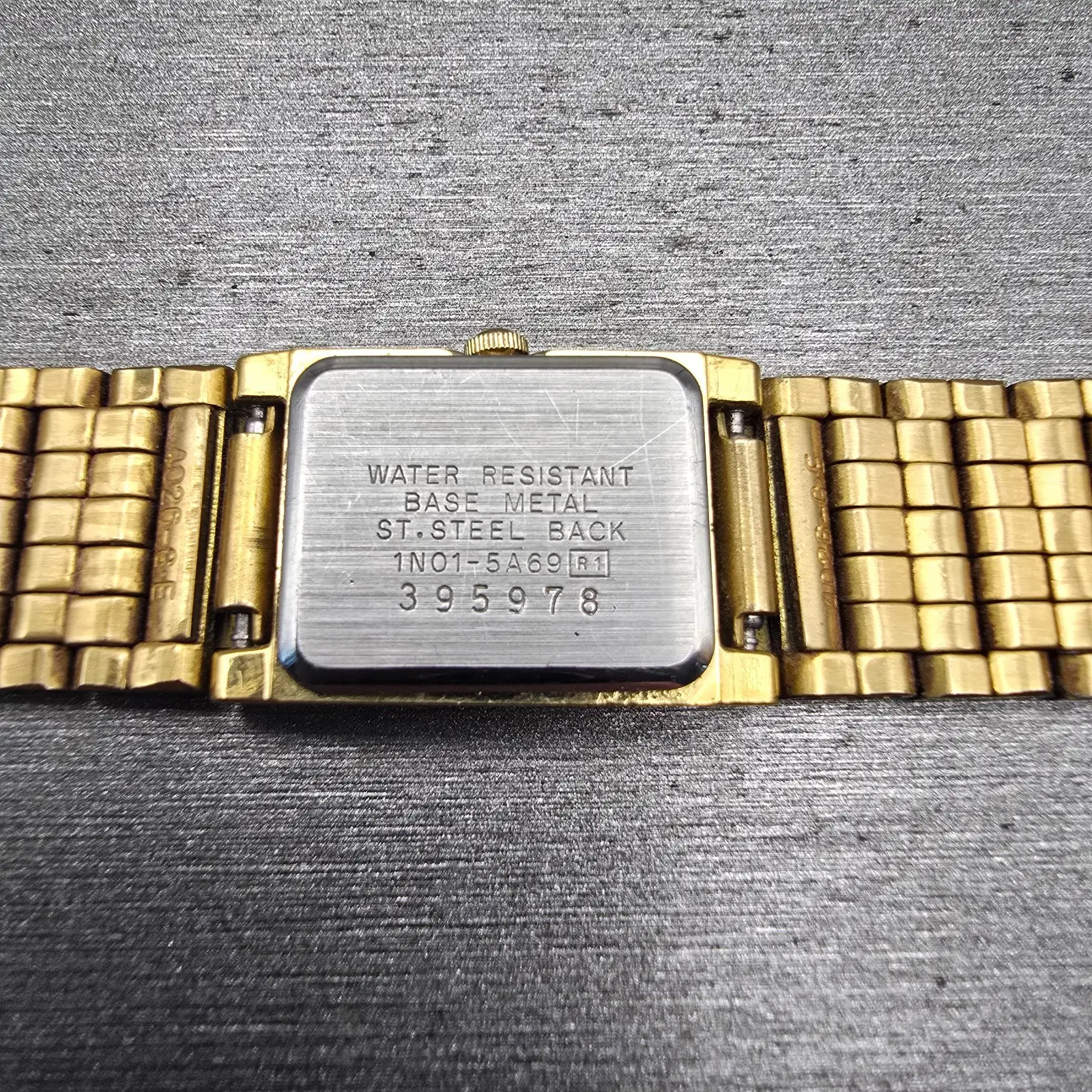 Seiko Watch Women 16mm Gold Dial Gold Tone Rectangle 1N01-5A69 New Battery VTG10