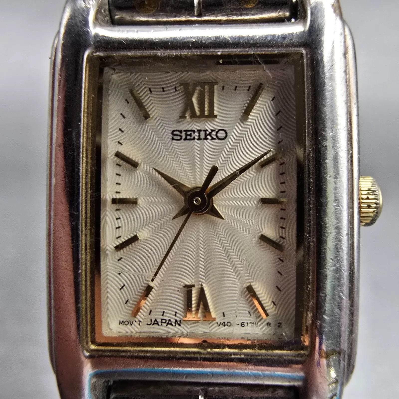 Seiko Watch Women 18mm Ivory Dial Two Tone Rectangle V401-5660 New Battery VTG1