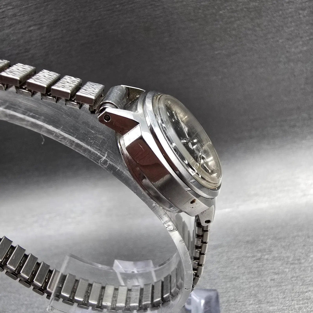 Seiko Automatic Watch Women 23mm Black Dial Silver Date 4205-0030 Works3