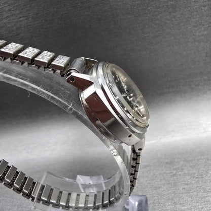 Seiko Automatic Watch Women 23mm Black Dial Silver Date 4205-0030 Works3
