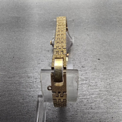 Seiko Watch Women 17mm Gold Dial Gold Tone Oval 1400-7389 New Battery Vintage7