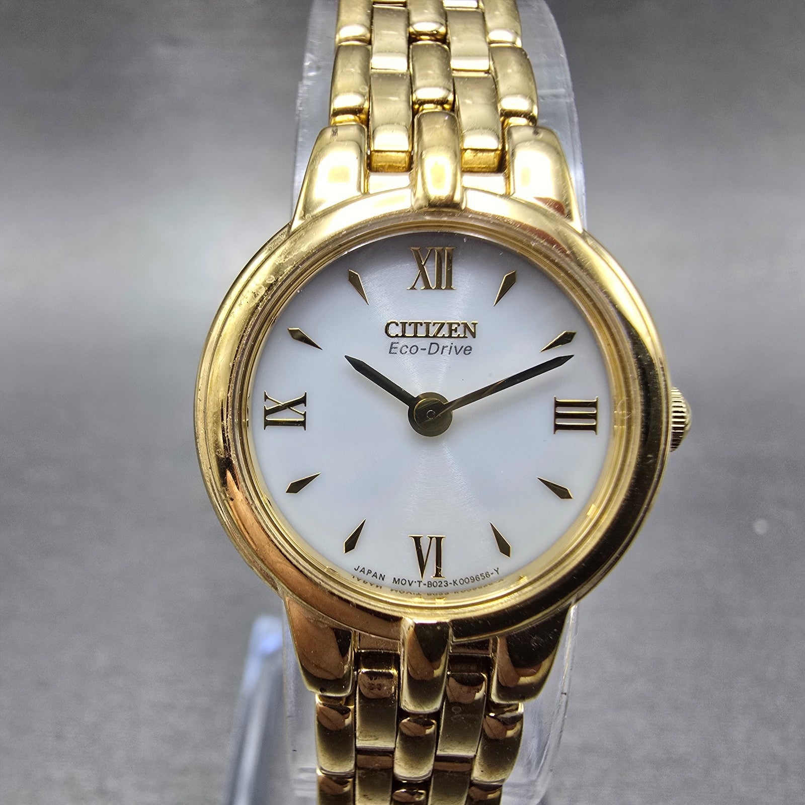 Citizen Eco-Drive Watch Women 21mm White Dial Gold Tone Round B023-K006589 Runs0