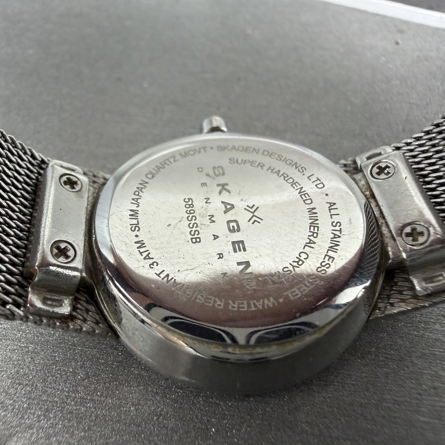 Skagen Watch Women 26mm Black Dial Silver Tone Oval Mesh Band 589SSSB New Batt9