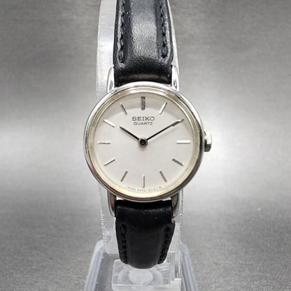 Seiko Watch Women 19mm White Dial Silver Tone Round 54200019 New Battery0