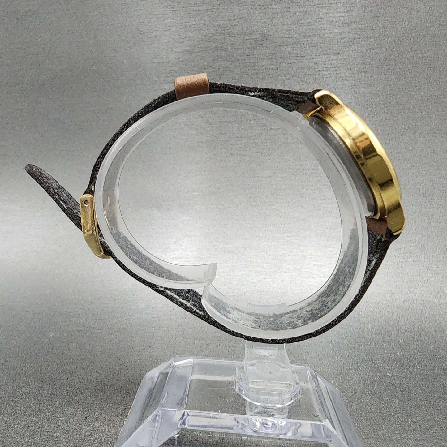 Seiko Alba Mickey Mouse Watch Women 29mm Cream Dial Gold Tone V2540020 New Batt8