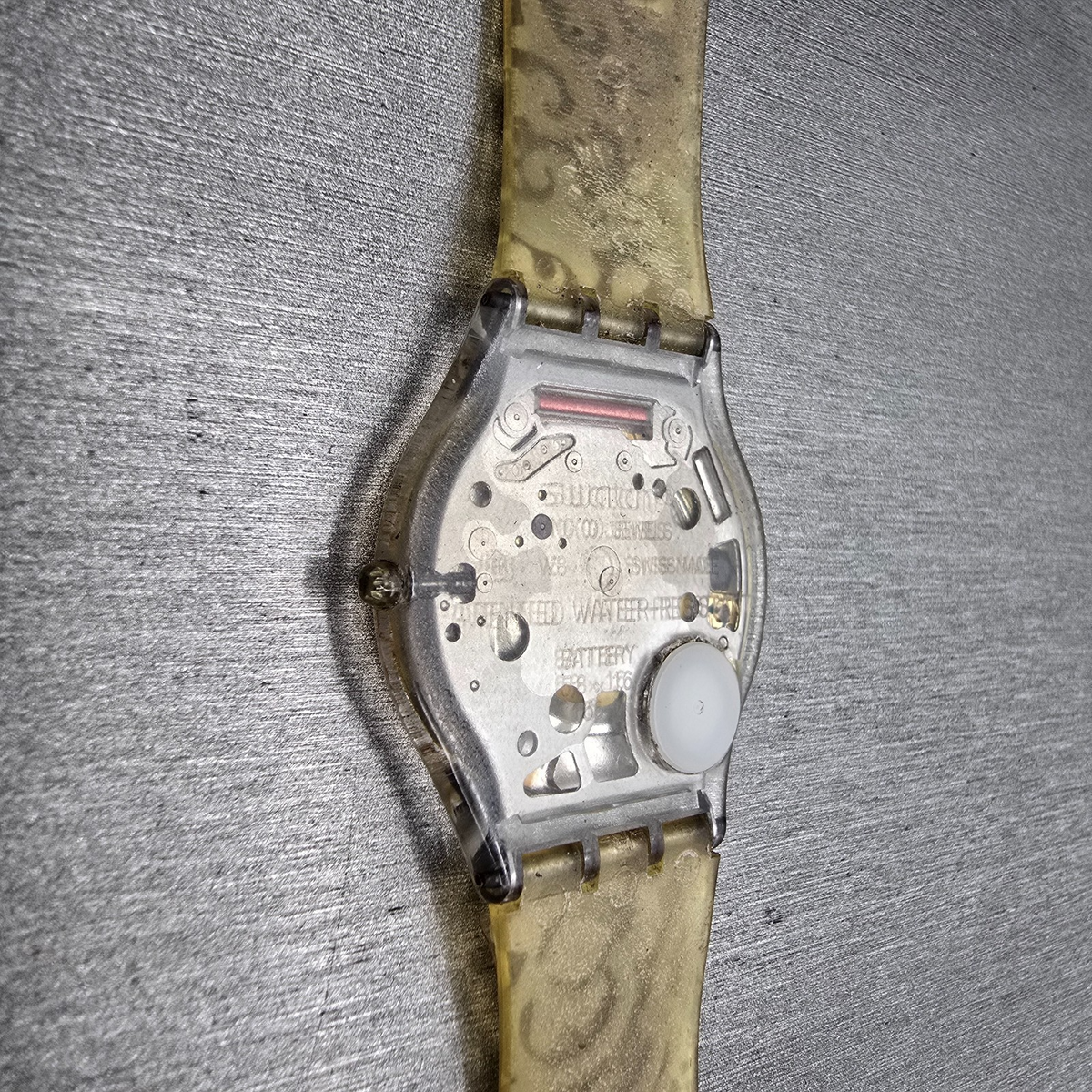 Swatch Portrait Watch Men 34mm Silver Dial Clear Case Round SFK150P New Battery12