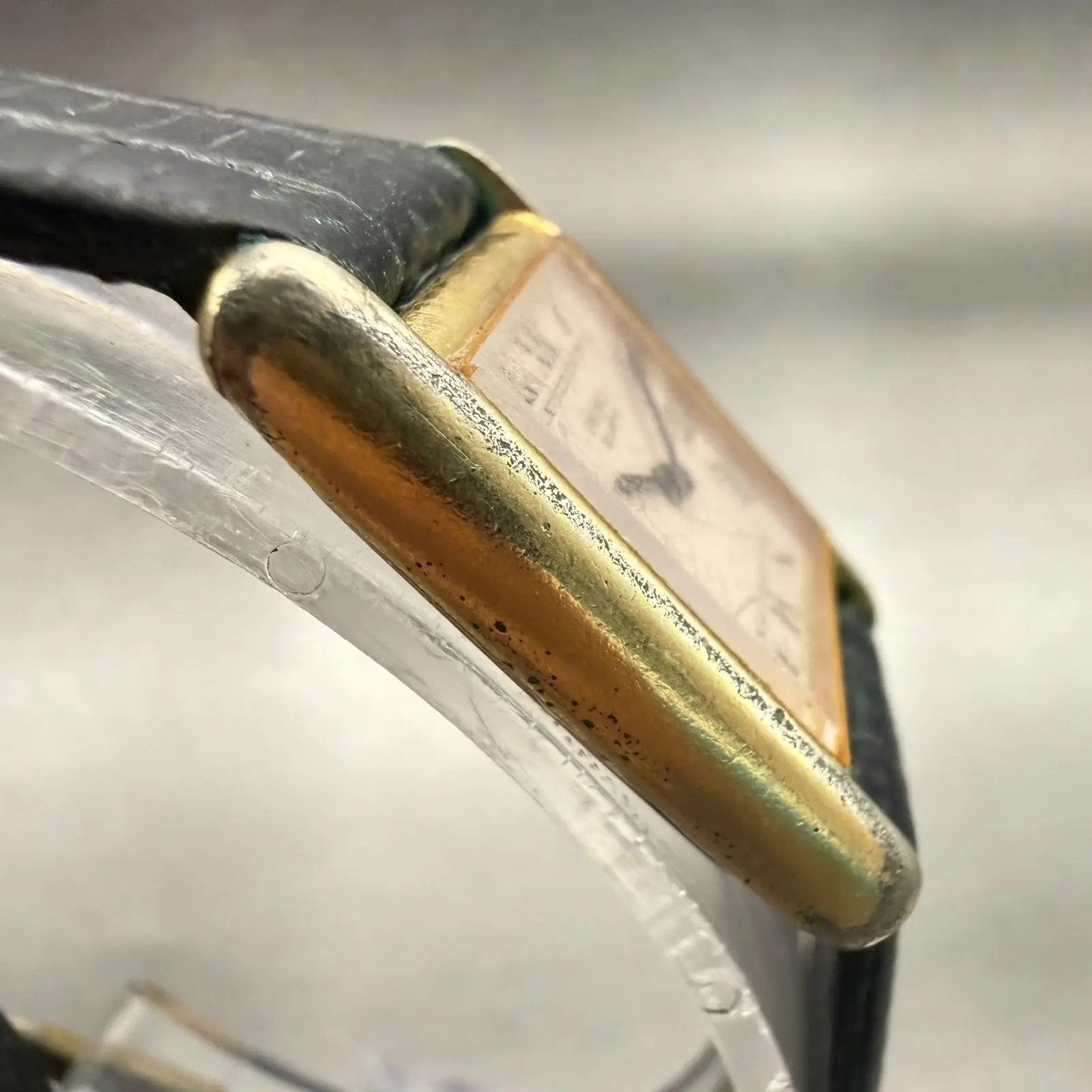 Seiko Watch Women 17mm Cream Dial Gold Tone Rectangle 1400-5039 New Battery VTG3