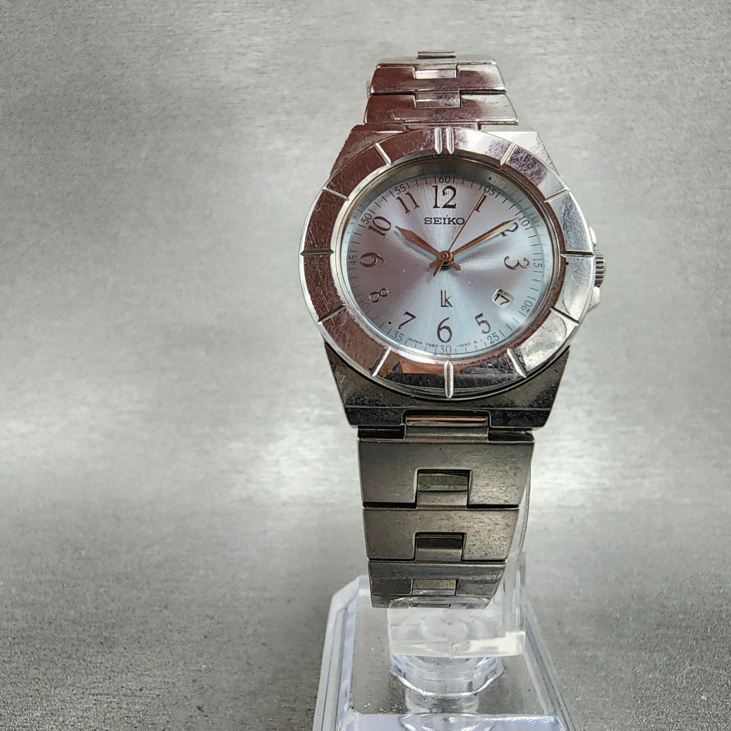 Seiko Watch Women 28mm Blue Dial Silver Tone Date 7N820620 Lukia  New Battery5