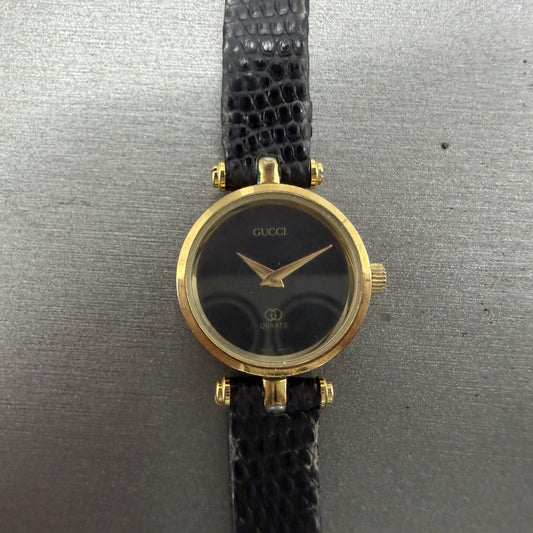 Gucci 2000L Watch Women 21mm Black Dial Black & Gold Tone Round Vintage PARTS0