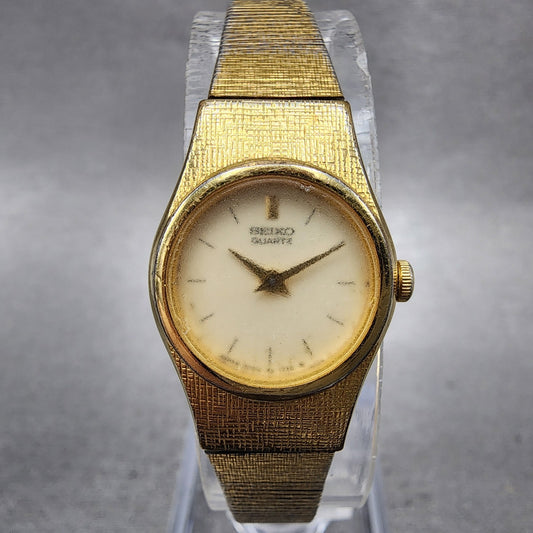 Seiko Watch 17mm Women Champagne Dial Gold Tone Round 20200329 New Battery0