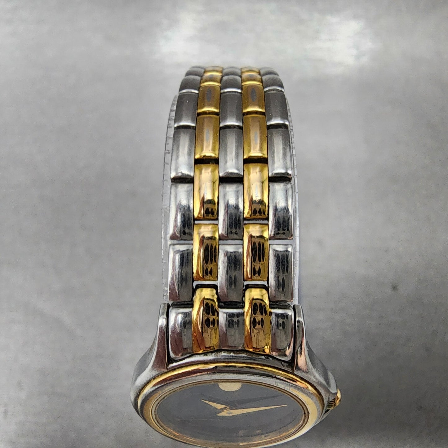 Movado Museum Watch Women 26mm Black Dial Two Tone Round 81 E4 1855 New Battery4