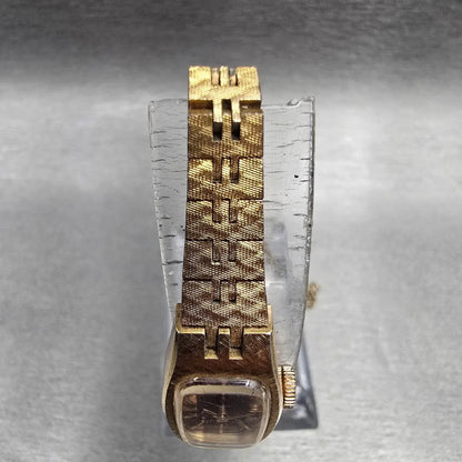 Seiko Watch Women 14mm Purple Dial Gold Tone Oval 1520-3659 Manual Wind Works4