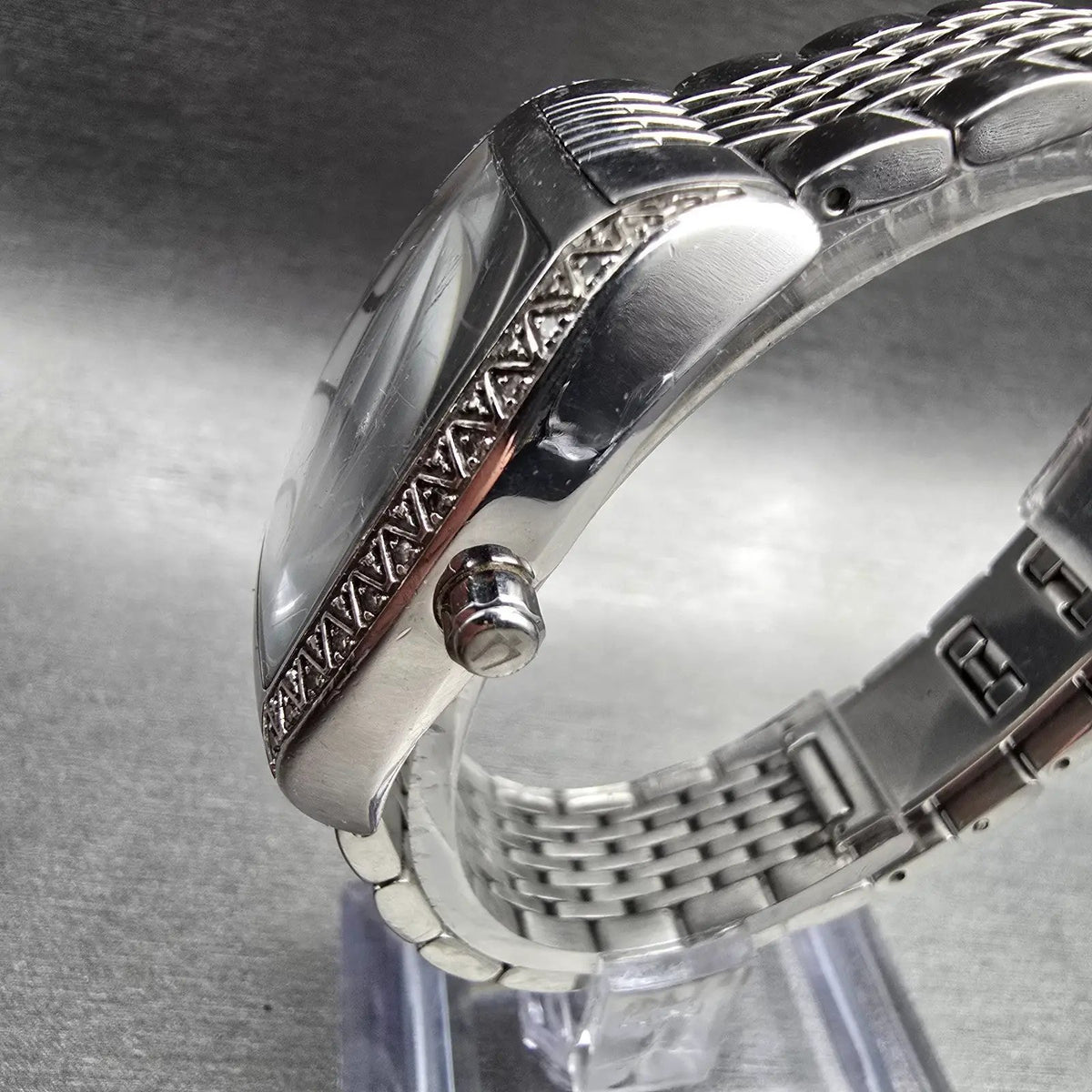 Bulova Watch Women 30mm MOP Dial Silver Tone Gemmed Tonneau 96R50 New Battery2