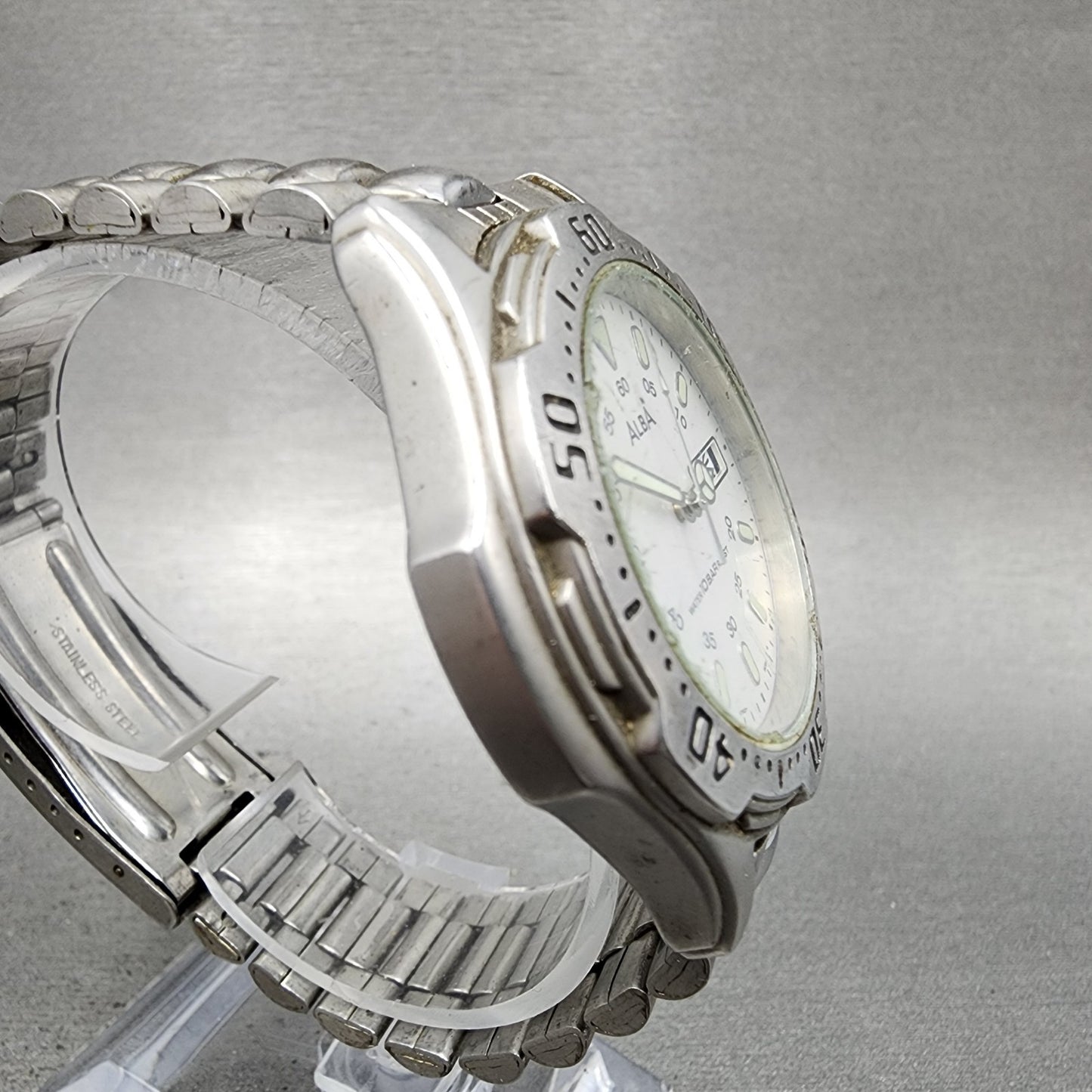 ALBA Dive Watch Men 41mm White Dial Silver Tone Daydate Round V7438B60 PARTS4