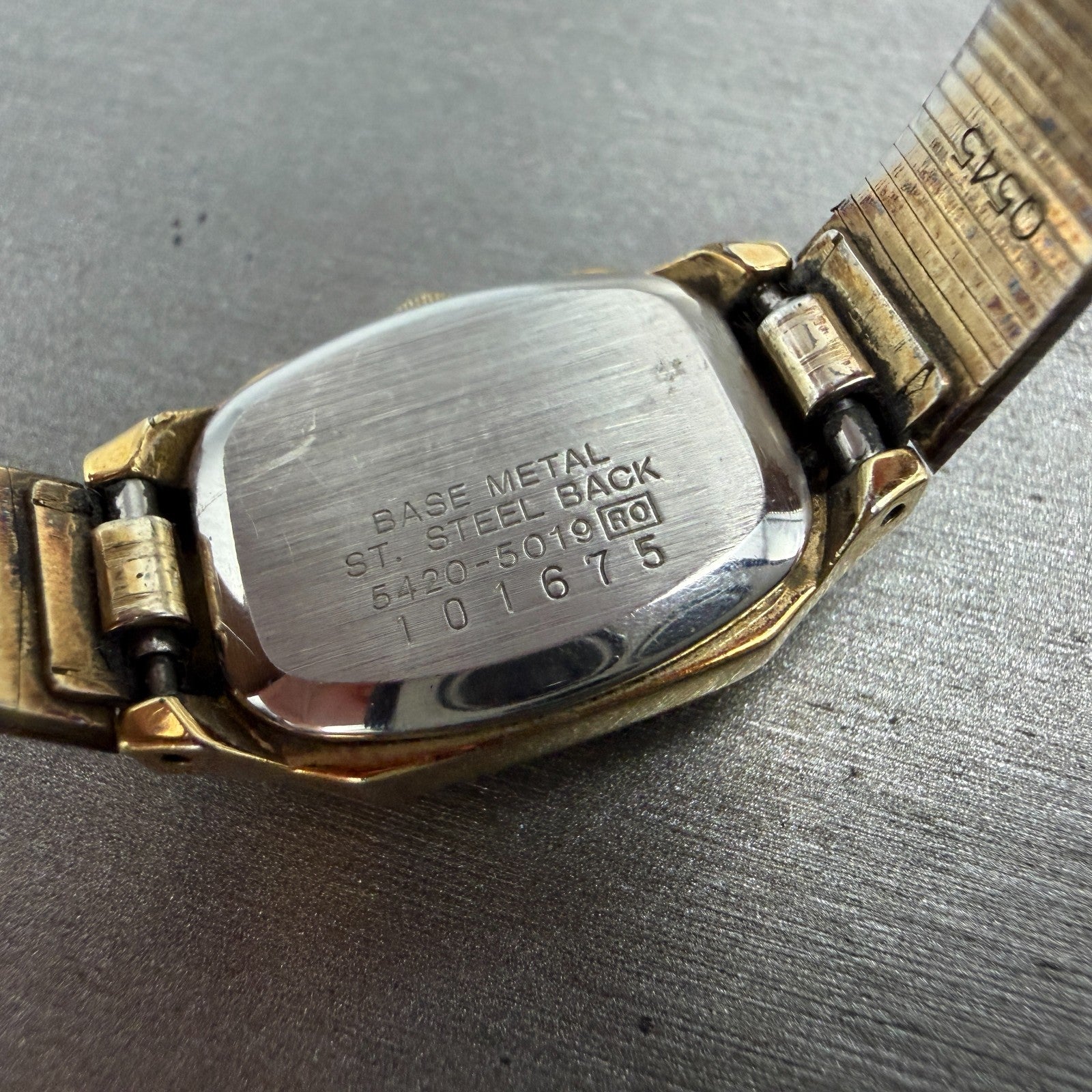 Seiko Tank Watch Women 17mm Brown Dial Gold Tone Rectangle 5420-5019 New Batt ZX9