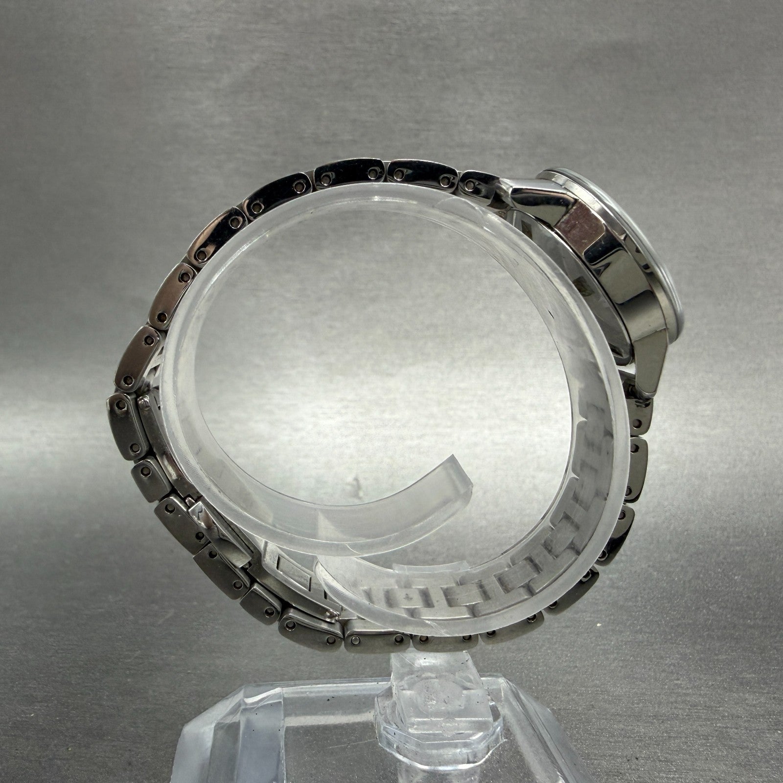 Movado Bold Watch Women 25mm Silver Dial Silver Tone 01.3.14.6116 New Battery8