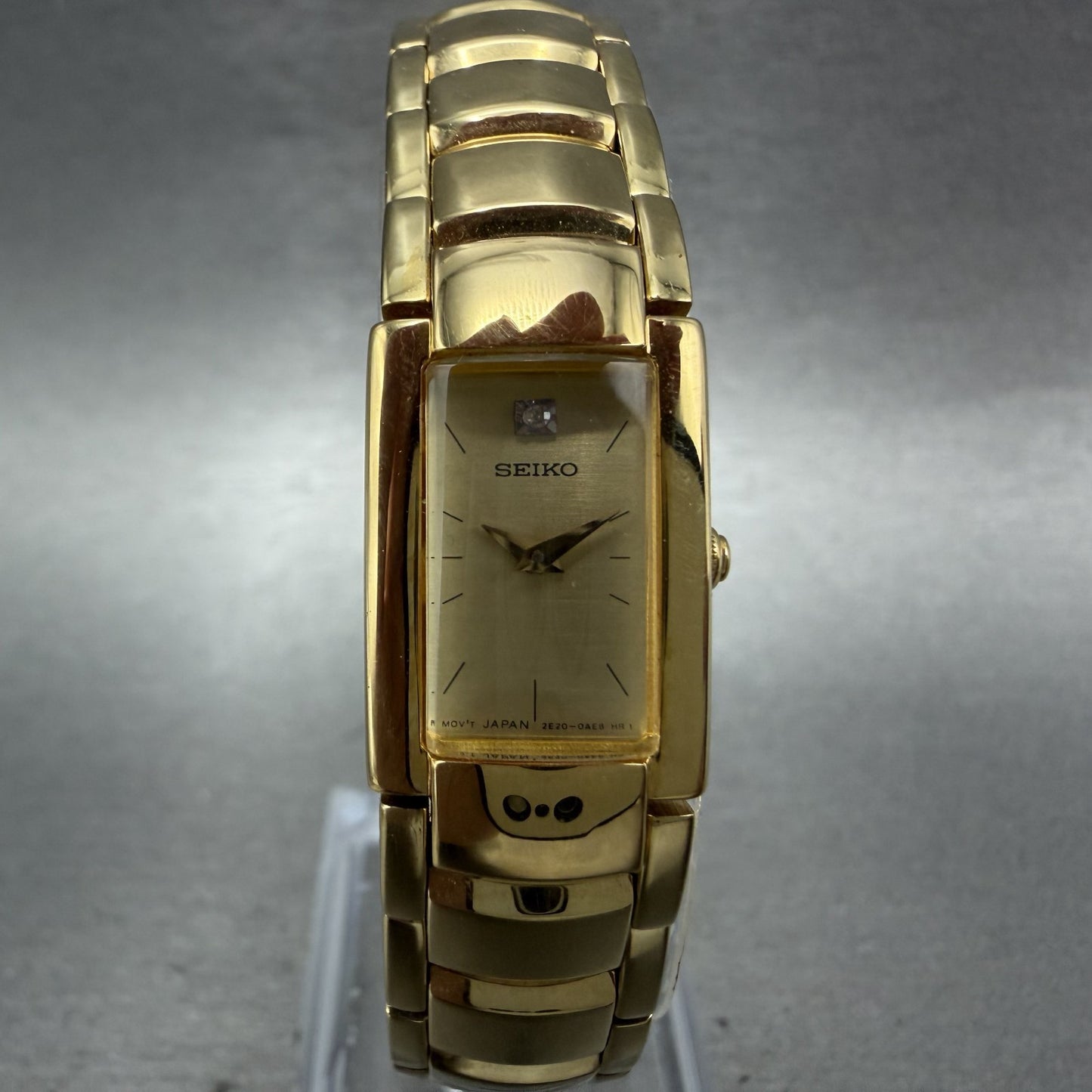 Seiko Tank Watch Women 15mm Champagne Dial Gold Tone 2E200AF0 New Battery1