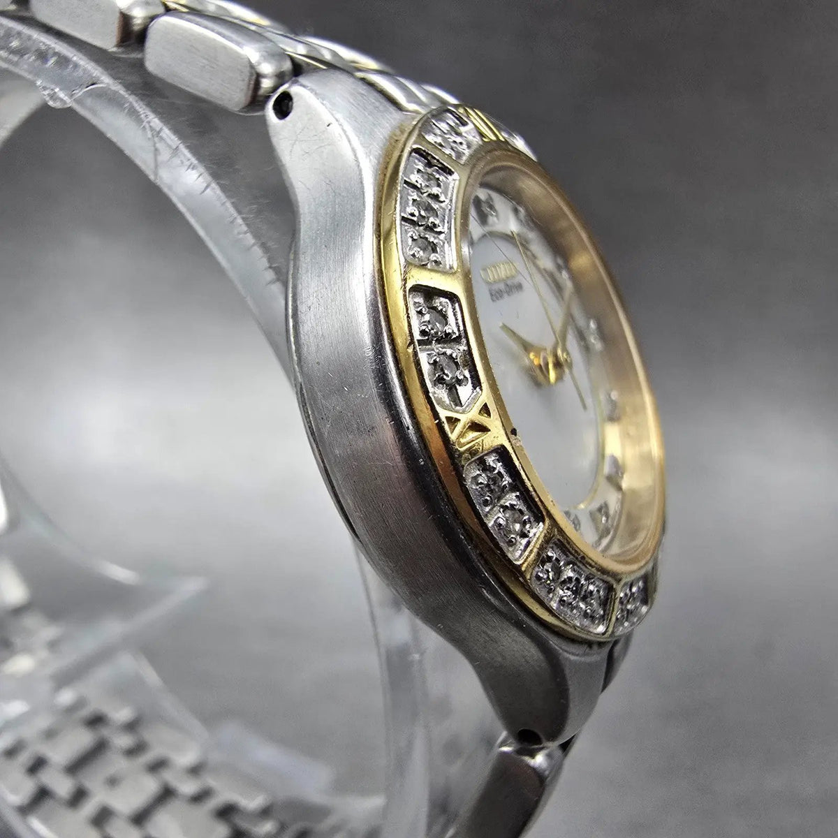 Citizen Eco-Drive Lucca Watch Women 25mm MOP Dial Two Tone Date Diamonds Runs L3