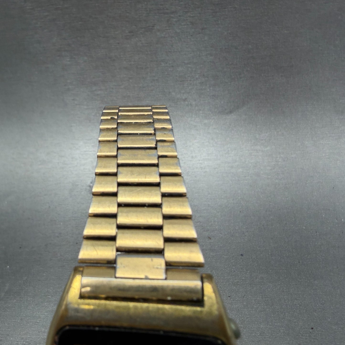 Seiko Digital Watch Men 33mm LCD Gold Tone Date  Rectangle 0439-4029 PARTS5