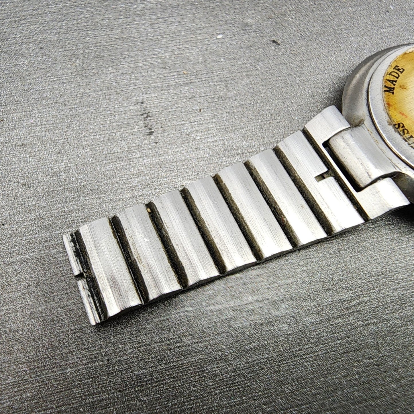 Dunhill Millennium Watch Women 26mm White Dial Two Tone Date READ!! New Battery10