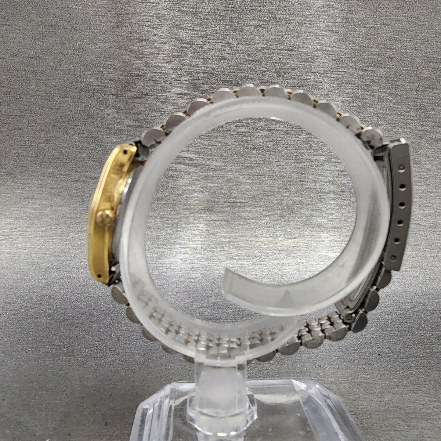 Seiko Watch Women 22mm Champagne Dial Gold Tone Daydate 2a230139 New Battery6