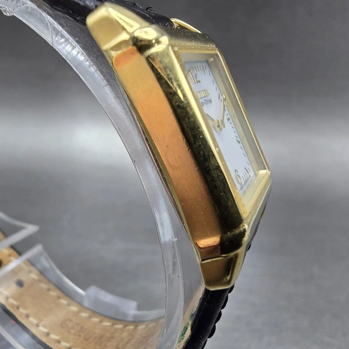 Citizen Eco-Drive Tank Watch Women 18mm White Dial Gold B023-S001561 Works JP3