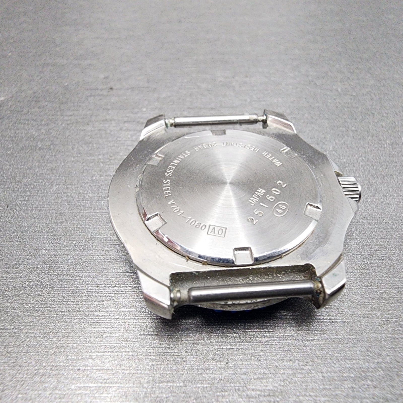 ALBA Aqua gear Dive Watch Women 32mm White Dial Silver Tone Round New battery9