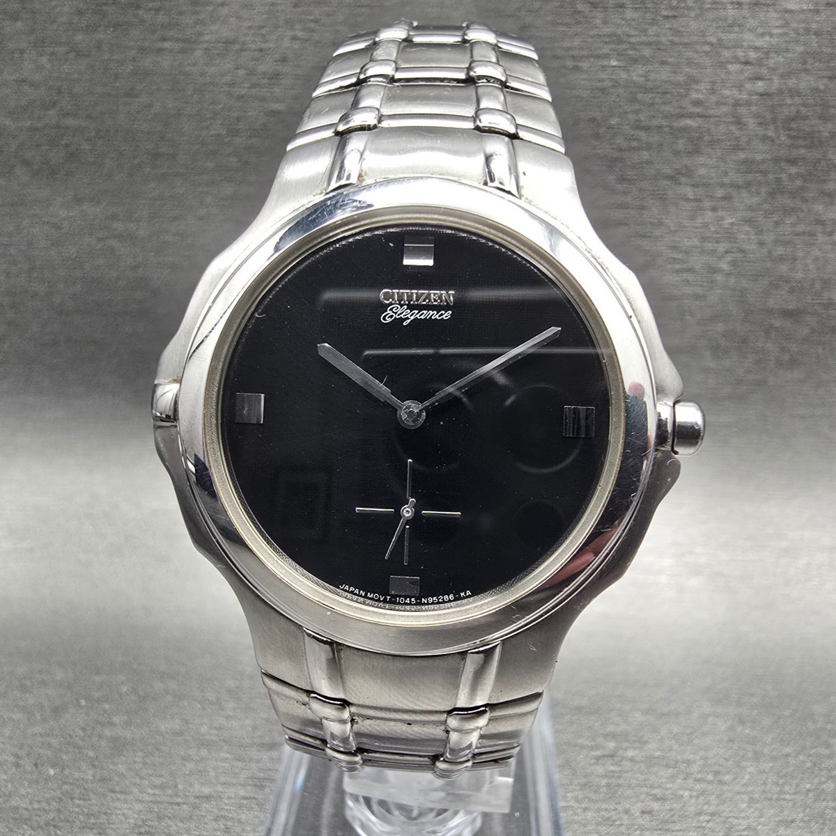 Citizen Elegance Mens Watch 38mm Black Dial Silver Tone Round 1045-S76540 NewBat0