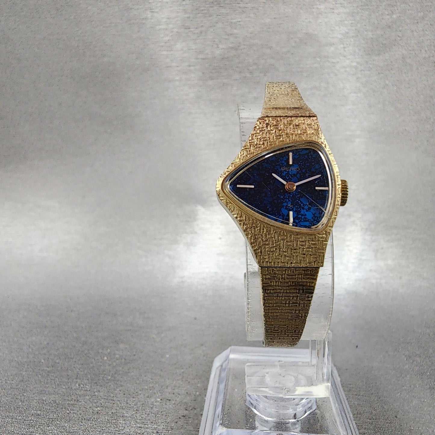 Seiko Asymmetrical Watch Women 21mm Blue Dial Gold Tone Manual Wind 117739 Runs5